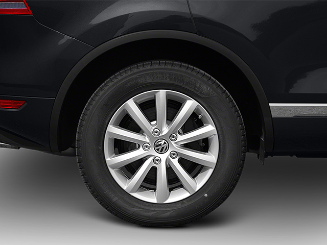2013 Volkswagen Touareg V6 TDI Sport