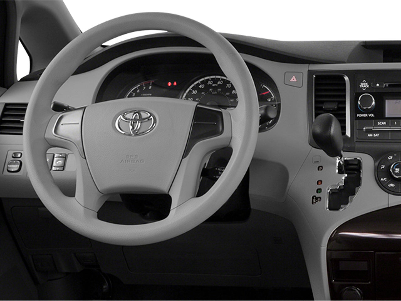 2014 Toyota Sienna XLE 7 Passenger