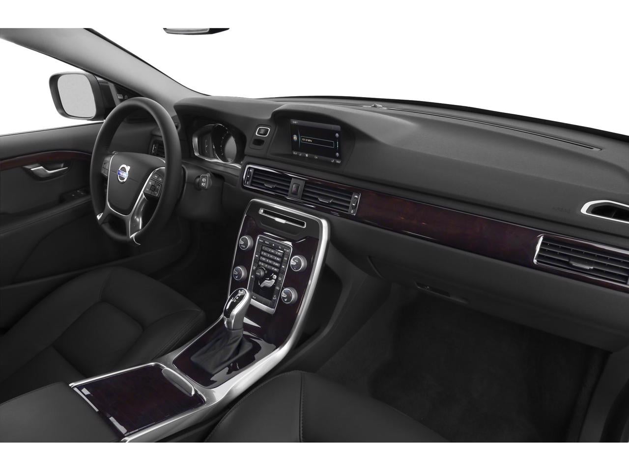 2015 Volvo XC70 T6 Platinum