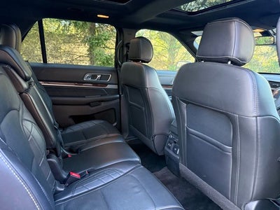 2017 Ford Explorer Platinum