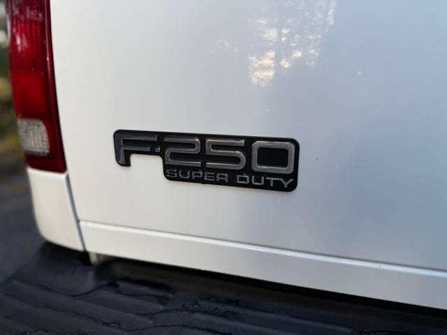 2000 Ford F-250SD Lariat