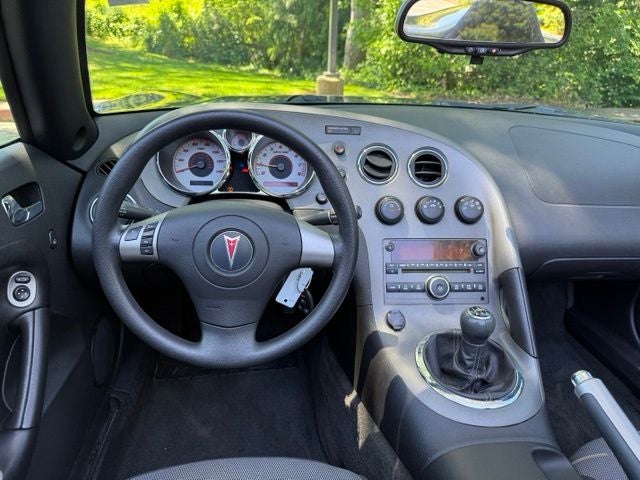 2008 Pontiac Solstice Base