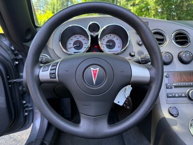 2008 Pontiac Solstice Base