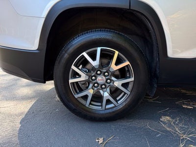 2020 GMC Acadia SLE