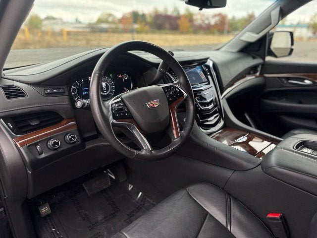 2019 Cadillac Escalade Luxury