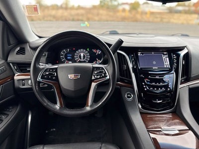 2019 Cadillac Escalade Luxury