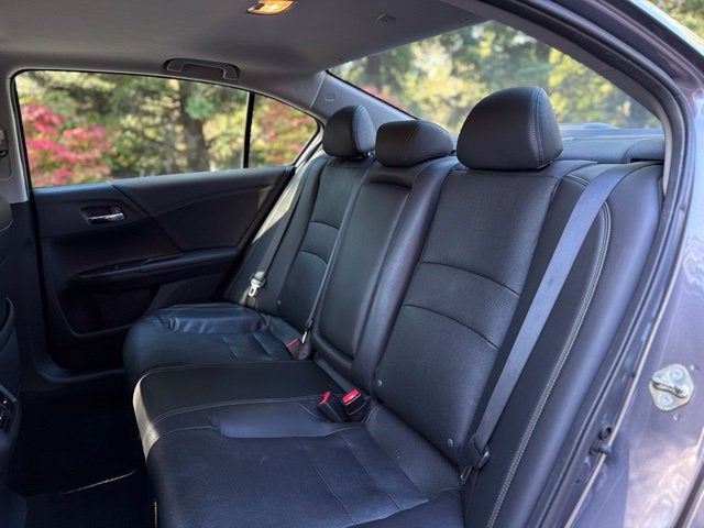 2017 Honda Accord EX-L w/Navigation and Honda Sensing