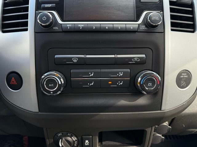 2015 Nissan Frontier SV