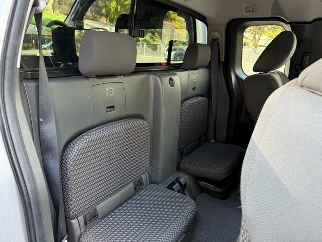 2015 Nissan Frontier SV