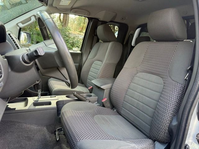 2015 Nissan Frontier SV