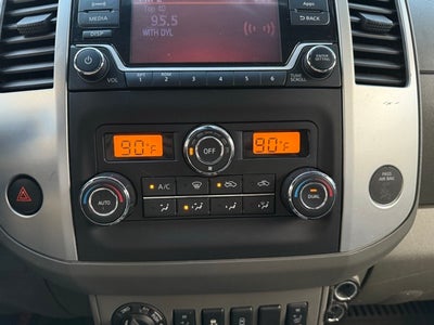 2016 Nissan Frontier SV