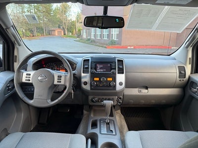 2016 Nissan Frontier SV