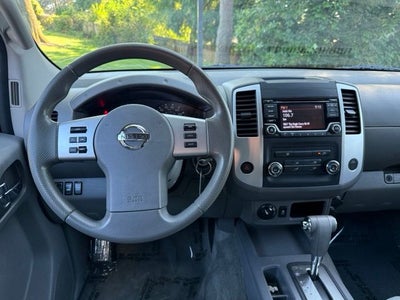 2016 Nissan Frontier SV