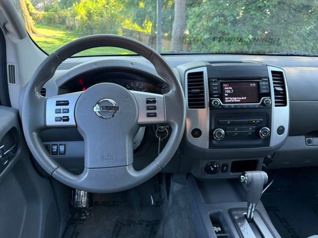2016 Nissan Frontier SV