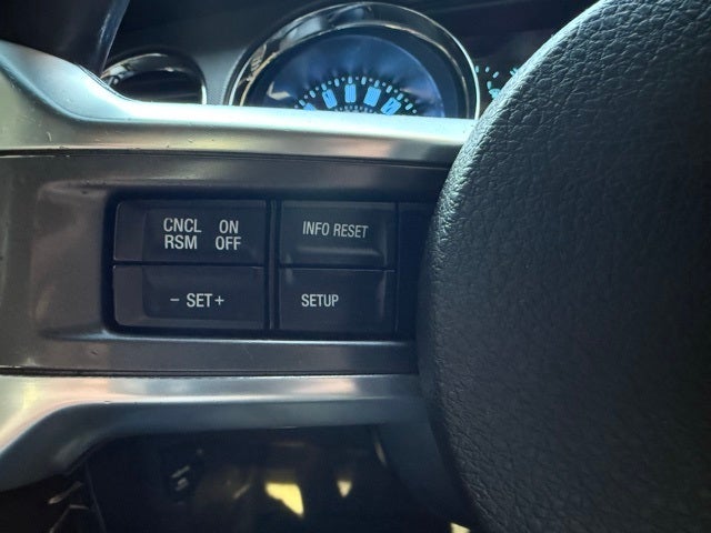 2014 Ford Mustang V6