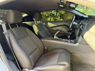 2014 Ford Mustang V6