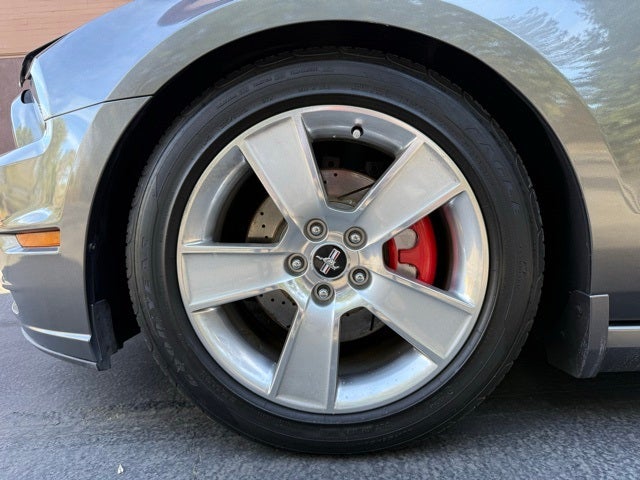 2014 Ford Mustang V6