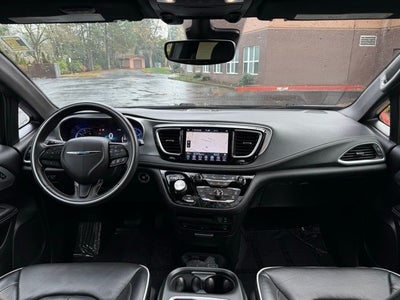 2019 Chrysler Pacifica Hybrid Limited