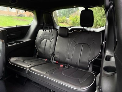 2019 Chrysler Pacifica Hybrid Limited