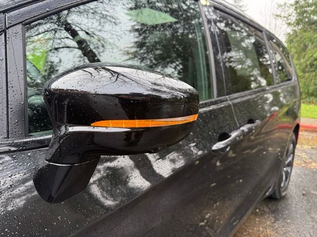 2019 Chrysler Pacifica Hybrid Limited