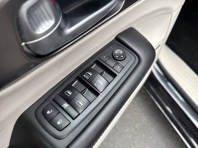 2018 Chrysler Pacifica Hybrid Limited