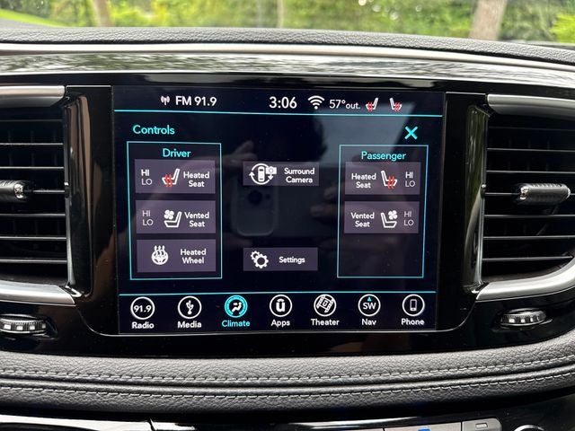 2018 Chrysler Pacifica Hybrid Limited