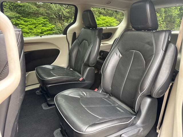 2018 Chrysler Pacifica Hybrid Limited