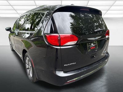 2018 Chrysler Pacifica Hybrid Limited
