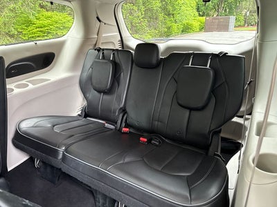 2018 Chrysler Pacifica Hybrid Limited