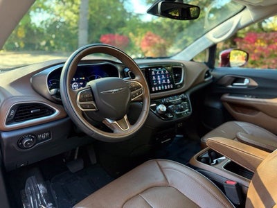 2018 Chrysler Pacifica Hybrid Limited