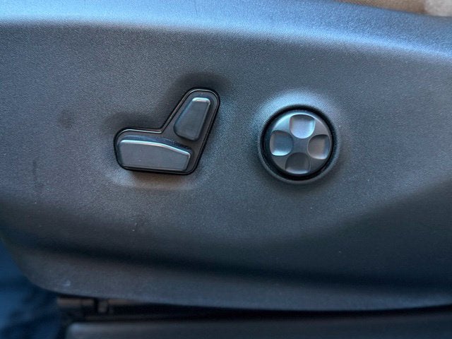 2018 Chrysler Pacifica Hybrid Limited