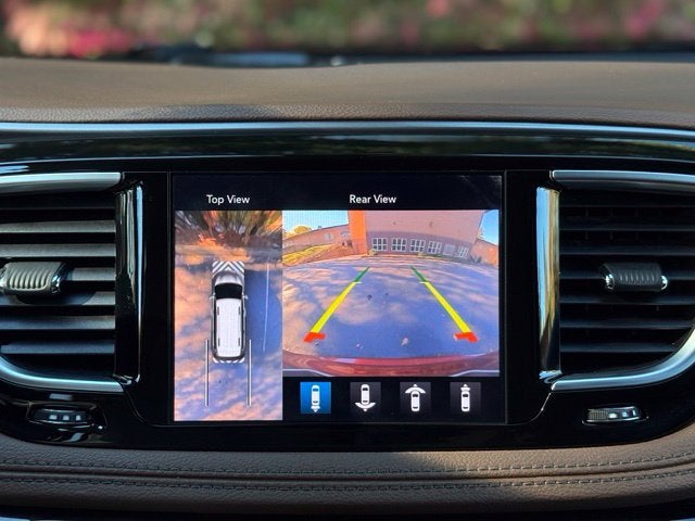 2018 Chrysler Pacifica Hybrid Limited