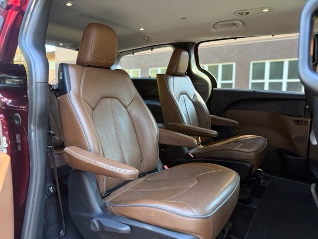 2018 Chrysler Pacifica Hybrid Limited