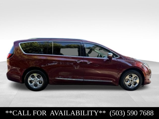 2018 Chrysler Pacifica Hybrid Limited