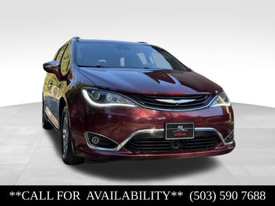 2018 Chrysler Pacifica Hybrid Limited