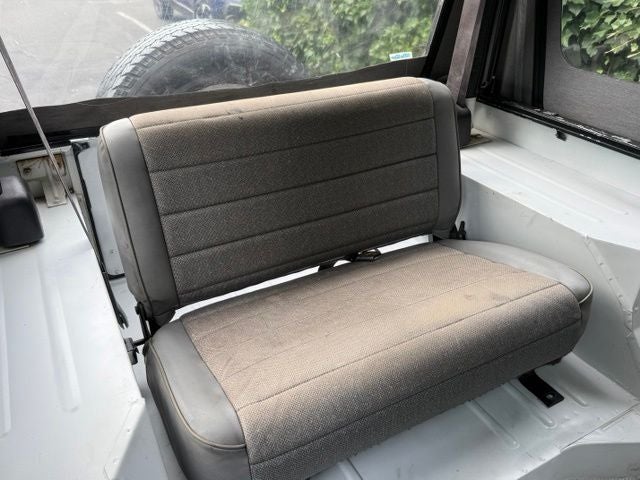 1992 Jeep Wrangler Base