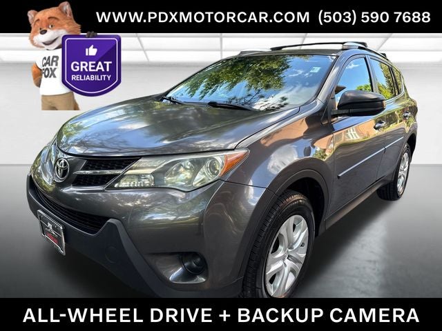2015 Toyota RAV4 LE AWD's photo