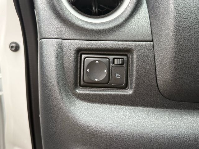 2014 Nissan Versa Note SV