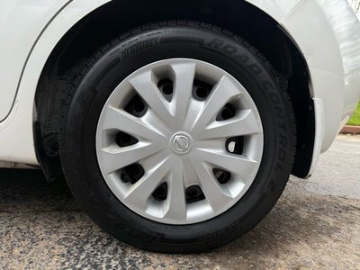 2014 Nissan Versa Note SV