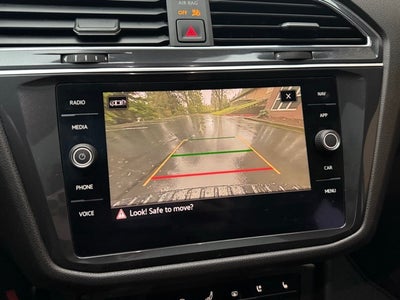 2022 Volkswagen Tiguan 2.0T SEL R-Line