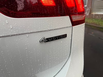 2022 Volkswagen Tiguan 2.0T SEL R-Line