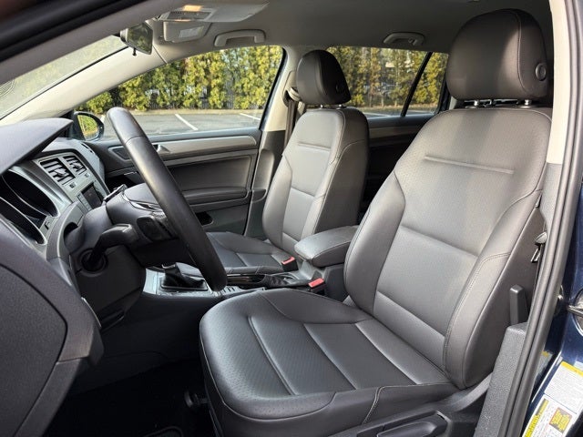 2015 Volkswagen Golf SportWagen S