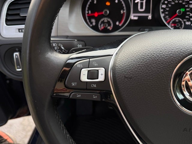 2015 Volkswagen Golf SportWagen S