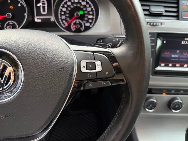 2015 Volkswagen Golf SportWagen S