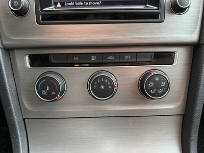 2015 Volkswagen Golf SportWagen S