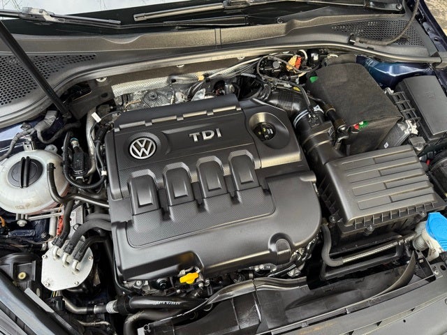 2015 Volkswagen Golf SportWagen S