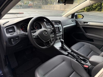 2015 Volkswagen Golf SportWagen S