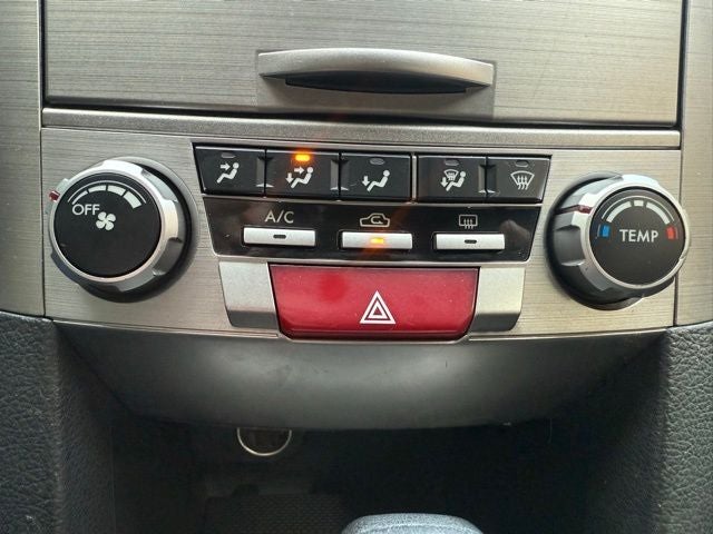 2010 Subaru Outback 2.5i Premium