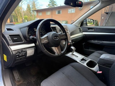 2010 Subaru Outback 2.5i Premium