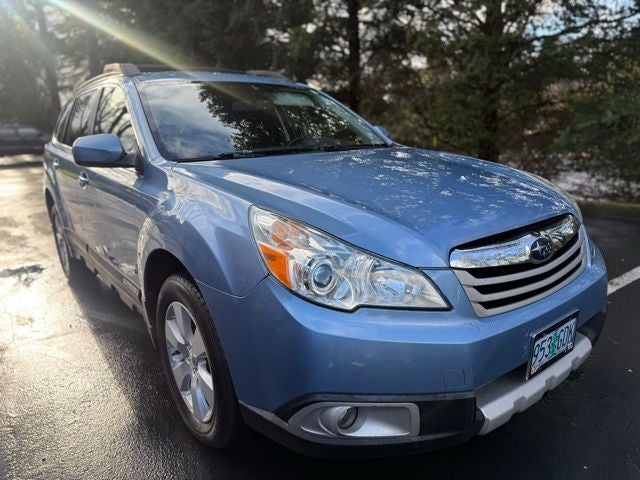 2010 Subaru Outback 2.5i Premium